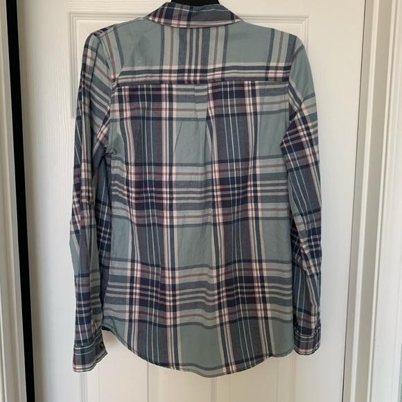 NWT Full Tilt Blue Flannel Sweater - Picture 2 of 3